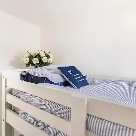 Holiday home Mordenised 2 Bedroom House Close To City Centre Leeds (West Yorkshire)